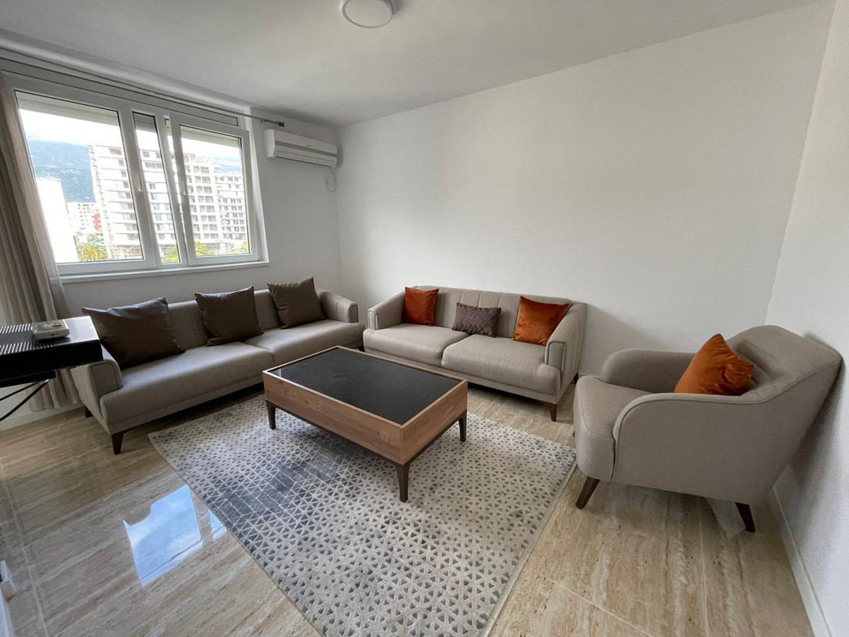 Fully Renovated One-Bedroom Apartment in the Very Centre, Mediteranska Street, Budva
